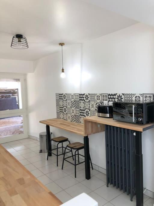 Chez Sophie Et Gege. Maison De Ville, Deux Chambres, De Plain-Pied 菲雅克 外观 照片