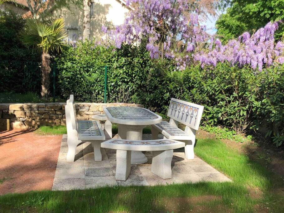 Chez Sophie Et Gege. Maison De Ville, Deux Chambres, De Plain-Pied 菲雅克 外观 照片